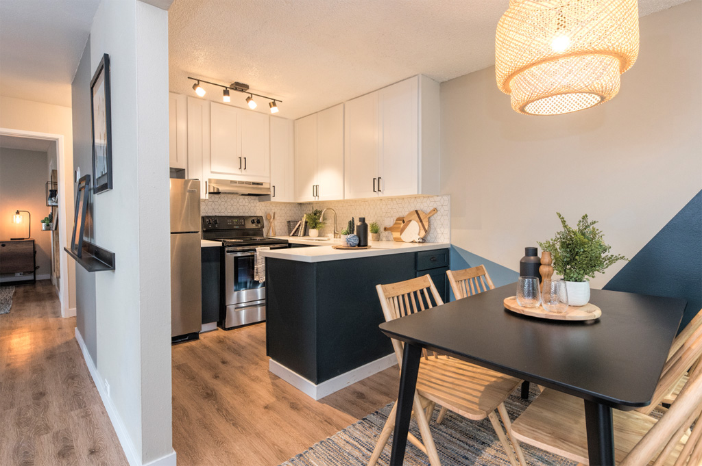 Kitchen and dining area